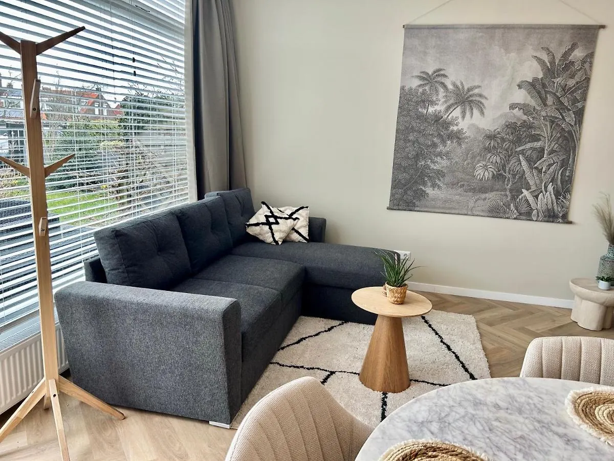 Amsterdam Beach Apartment 33, Private Garden Zandvoort