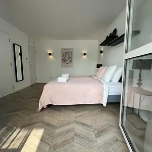Homes By The C Apartment